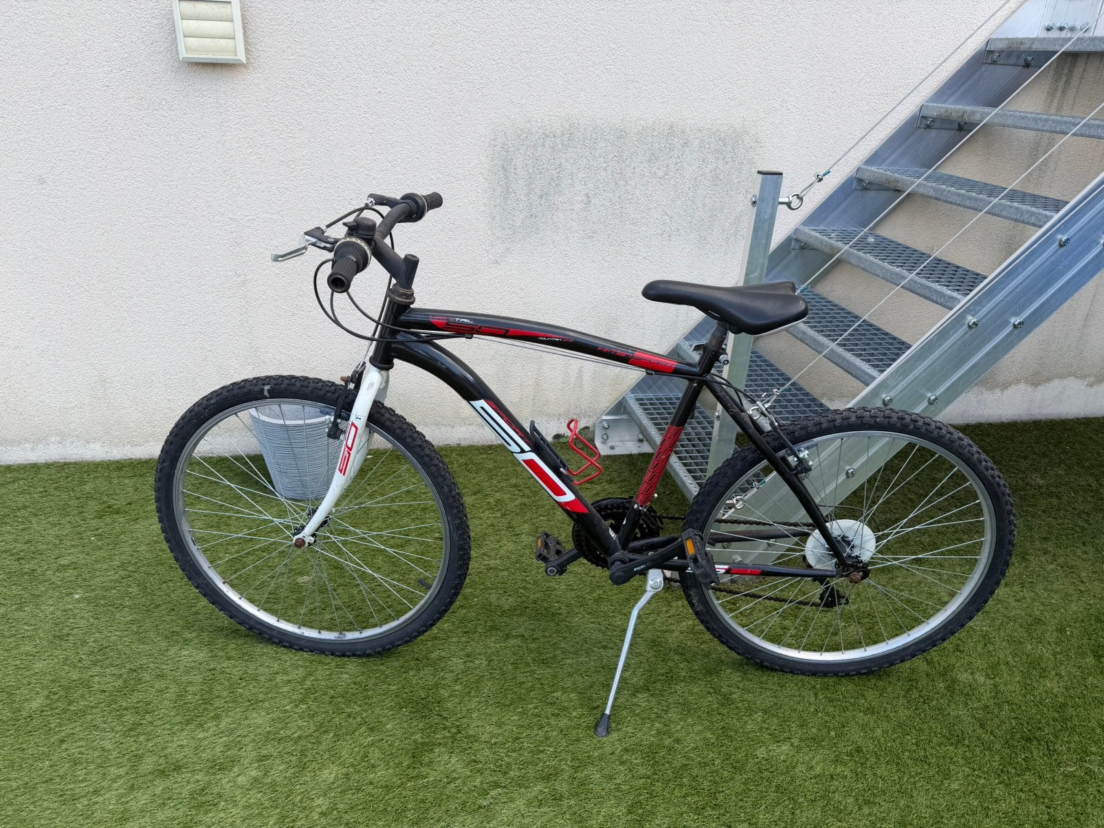 Velo, Vélos & Vélomoteurs, Enlèvement, Utilisé