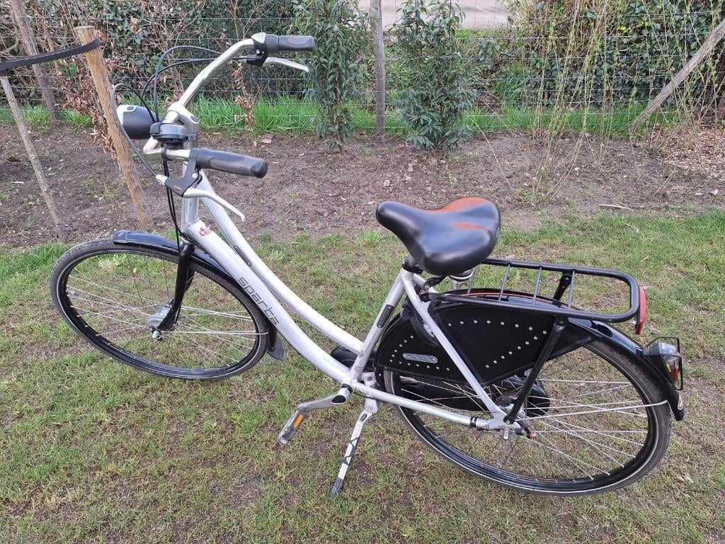 Deftige damesfiets Sparta, Fietsen en Brommers, Ophalen, Zo goed als nieuw, Sparta, Versnellingen
