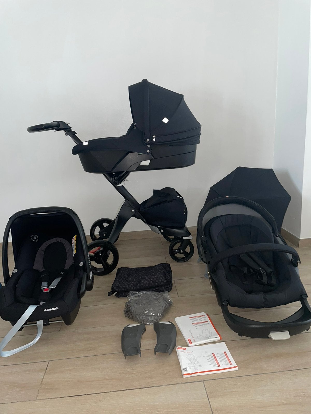 Stokke Xplory noire complet de poussette 3 en 1, Enfants & Bébés, Enlèvement ou Envoi, Babygeluk, W, Maxi-Cosi