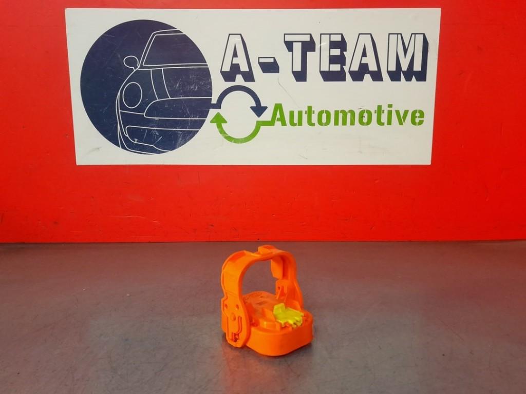 DIVERSEN Zekering Kia Niro I (DE) (E437586000), Gebruikt, Kia
