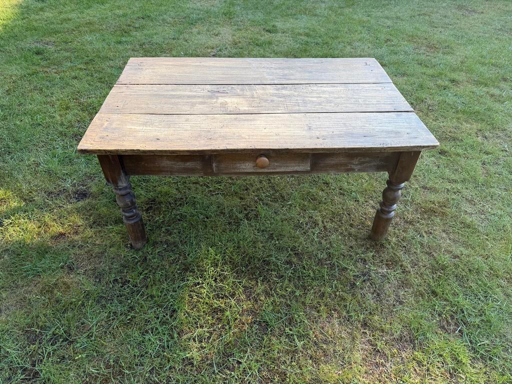 Oude salontafel, Huis en Inrichting, Tafels | Salontafels, Ophalen, Zo goed als nieuw