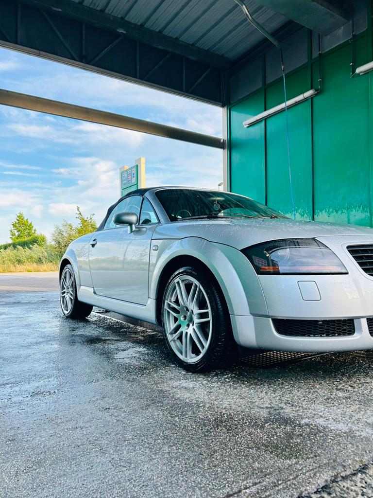 Audi TT, Autos, Audi, Particulier, TT, ABS, Airbags, Air conditionné, Alarme, Climatisation automatique, Verrouillage central