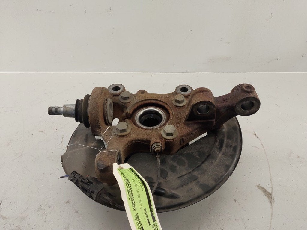 FUSEE RECHTS VOOR Transit Custom (|2653826|PZ313K185BC|), Gebruikt, Henry-Ford-Straße  1
50735  Köln, DE, Ford-Werke GmbH, Kunden@ford.com