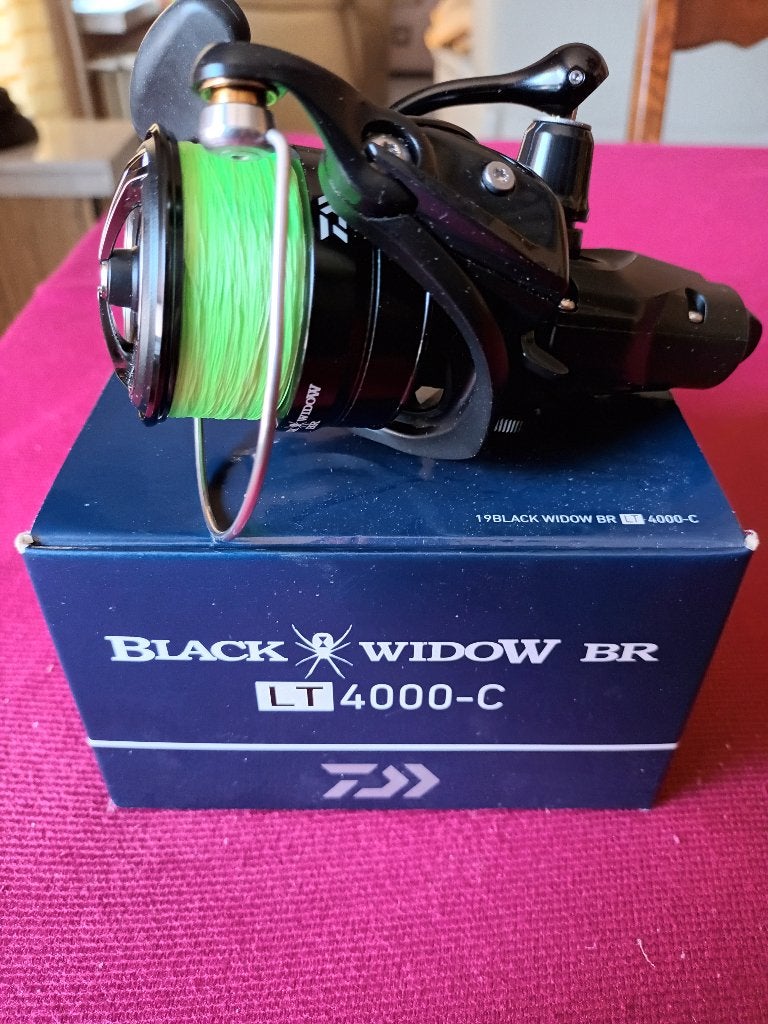 Molen Black Widow BR - LT4000-C, Enlèvement, Neuf, Moulinet