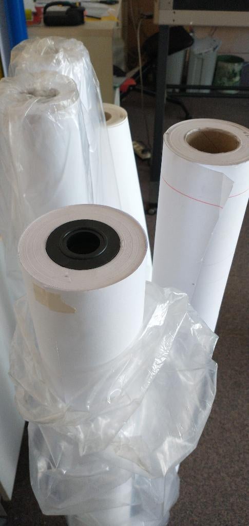 Rouleaux de papier pour le traçage, Enlèvement, Neuf, Crayon ou Feutre