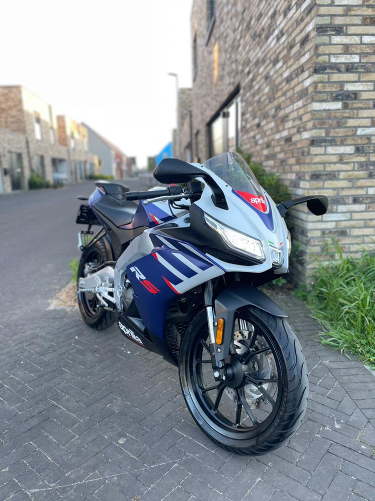 Aprilia rs 125cc nieuw model 2023, Motoren, Particulier