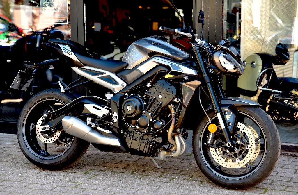 TRIUMPH 765 STREET TRIPLE R ***MOTOVERTE.BE***, Entreprise, Occasion, 3 cylindres, 765 cm³