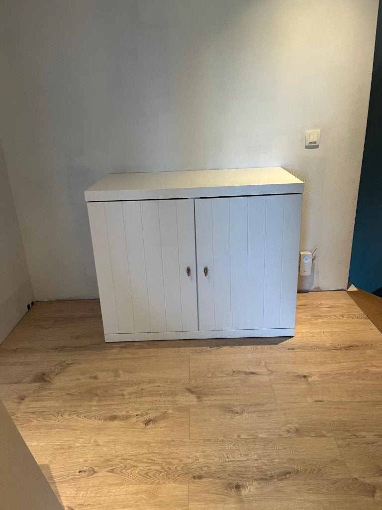 commode, Gebruikt, 50 tot 70 cm, 100 cm of meer, Opstaande rand