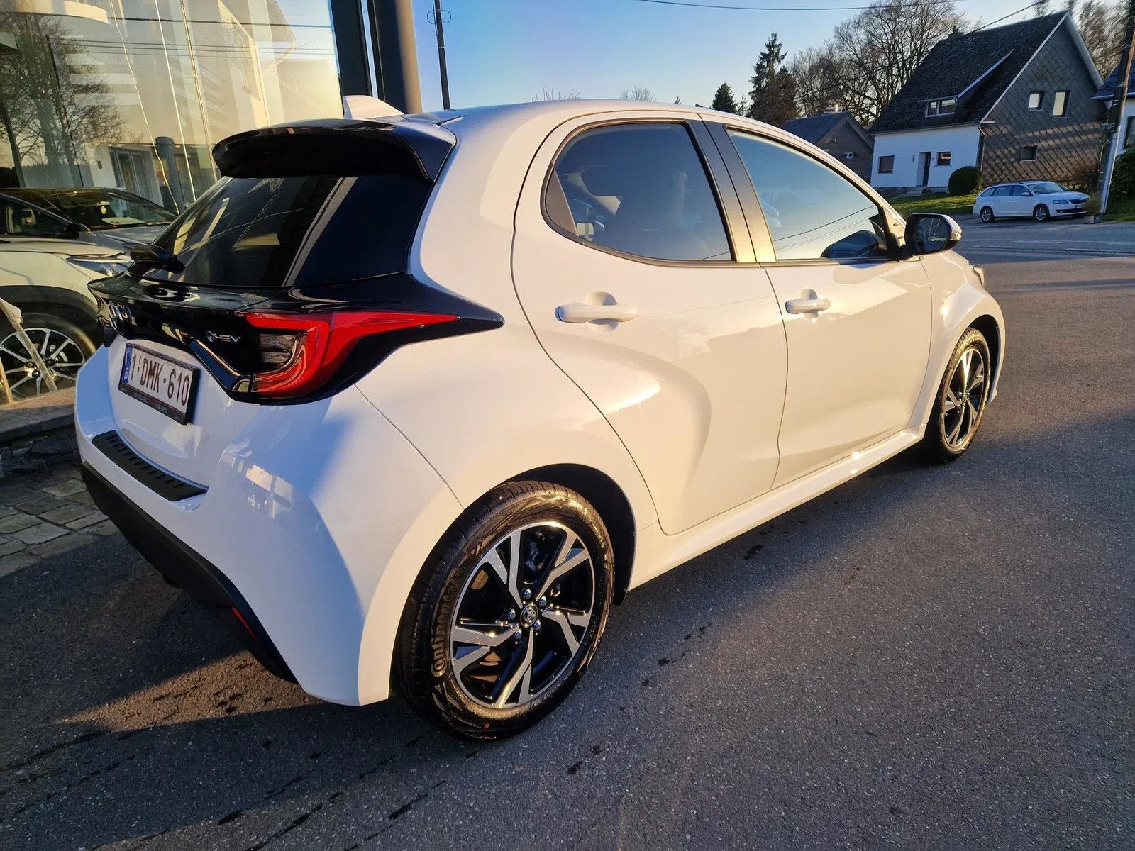 Toyota Yaris Dynamique (bj 2025, automaat), Auto's, Toyota, Automaat, 91 g/km, Stof, Gebruikt