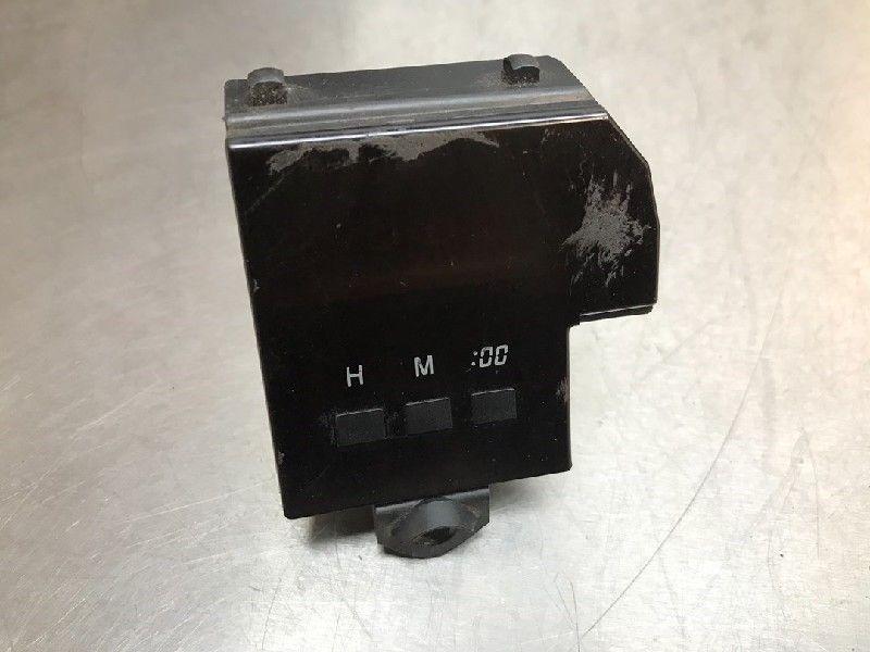 HORLOGE Toyota Corolla Wagon (E10) (01-1992/04-1997), Utilisé, Toyota