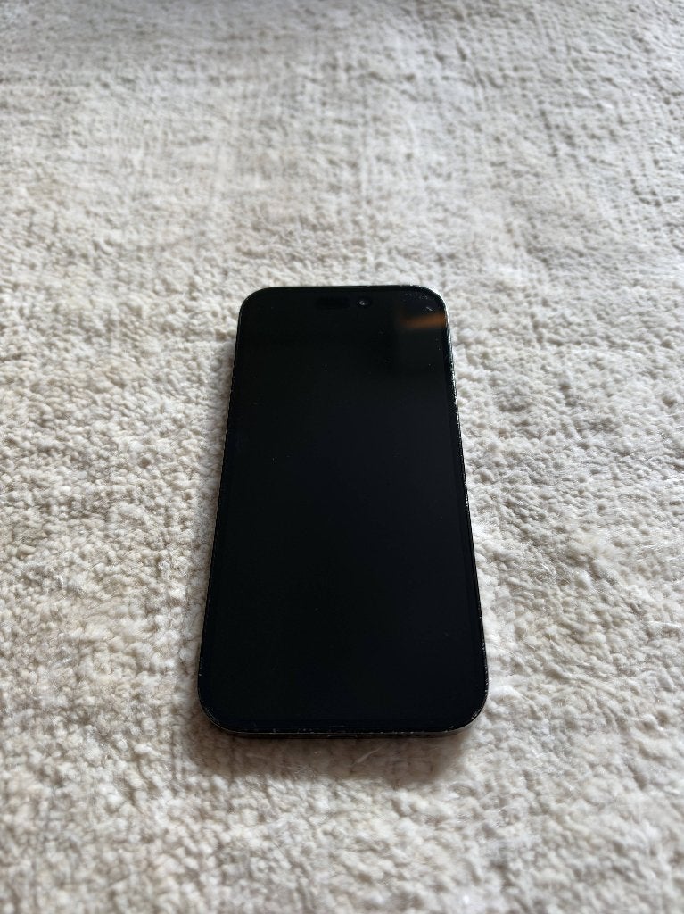 Iphone 14 Pro, Space Black, 256 GB, inclusief Apple hoesje, Gebruikt, Zwart, 72 %, Zonder simlock