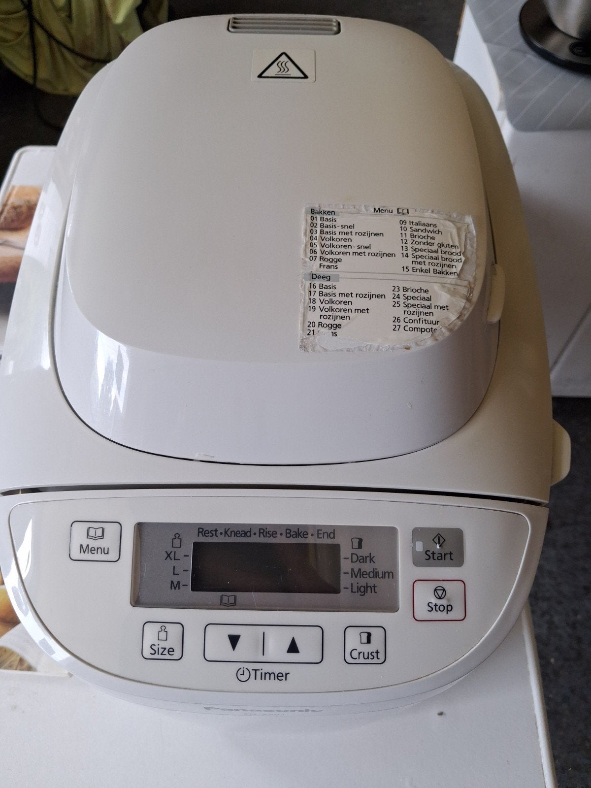 koop: Complete Panasonic SD-2501 Broodbakmachine set, Elektronische apparatuur, Broodbakmachines, Meer dan 10 programma's, Zo goed als nieuw