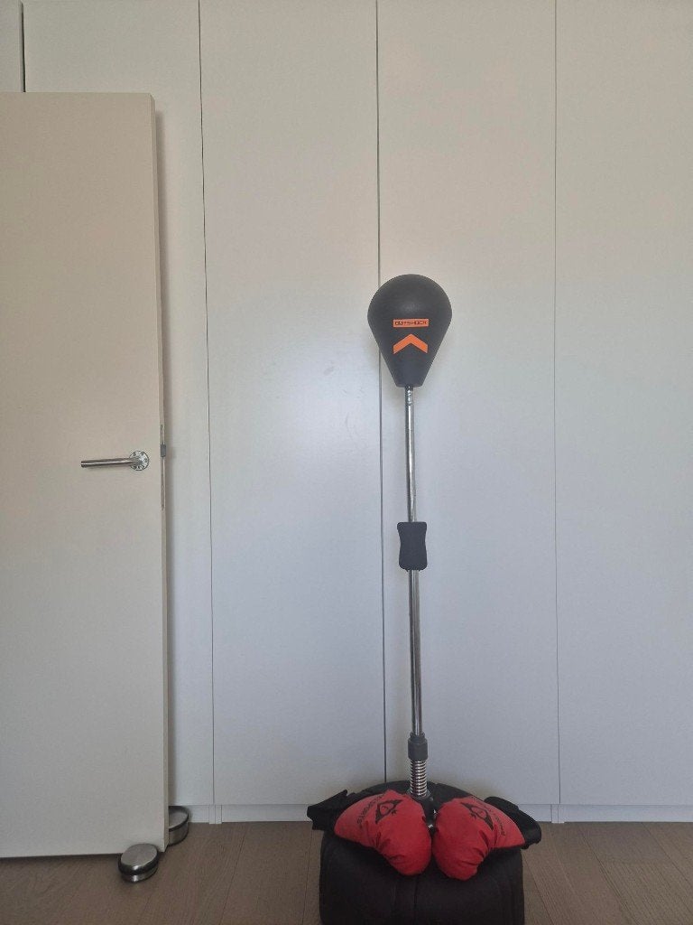 Boksbal van outshock inclusief set bokshandschoen, Enlèvement, Utilisé, Punching-ball