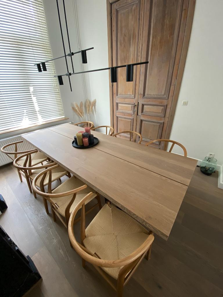 Massief eiken eettafel met stalen onderstel, Ophalen, 100 tot 150 cm, Eikenhout, 200 cm of meer