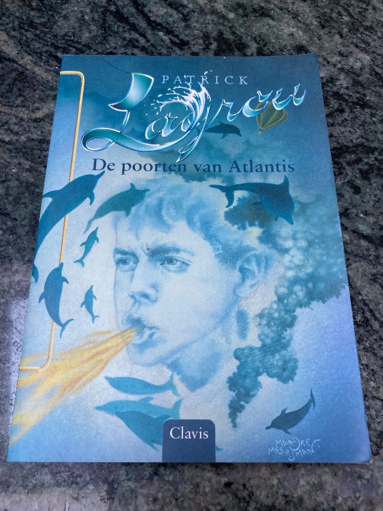 de poorten van atlantis, Ophalen of Verzenden, Zo goed als nieuw, Patrick Lagrou, Fictie