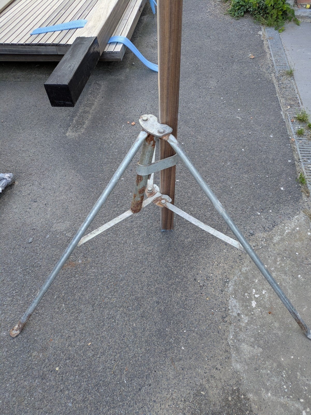 Profielsteunen, Ophalen