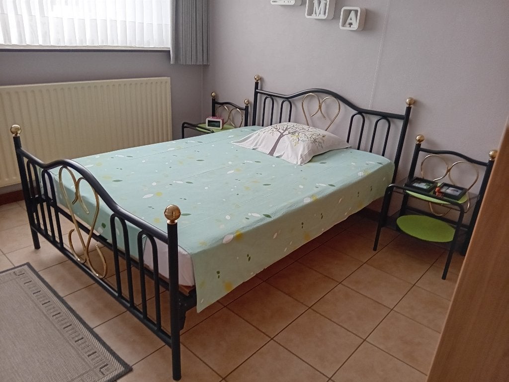 2 persoons - slaapkamer, Huis en Inrichting, Slaapkamer | Complete slaapkamers, Ophalen, Zo goed als nieuw, Tweepersoons, Modern