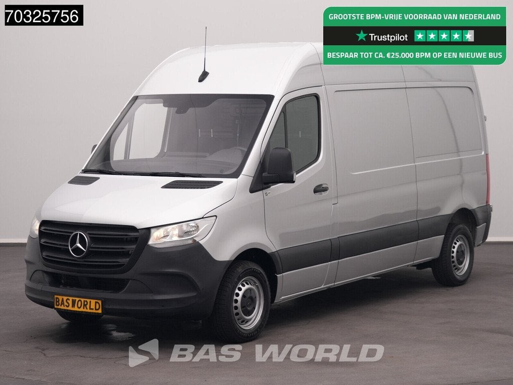 Mercedes Sprinter 215 CDI Automaat 150pk L2H2 MBUX Camera Ai, Automaat, Stof, Gebruikt, 4 cilinders