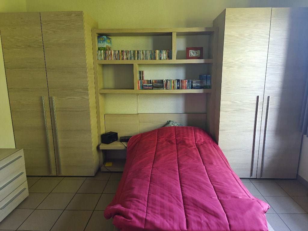 1 persoonsslaapkamer, Huis en Inrichting, Slaapkamer | Bedden, Ophalen, Gebruikt, 90 cm, 200 cm
