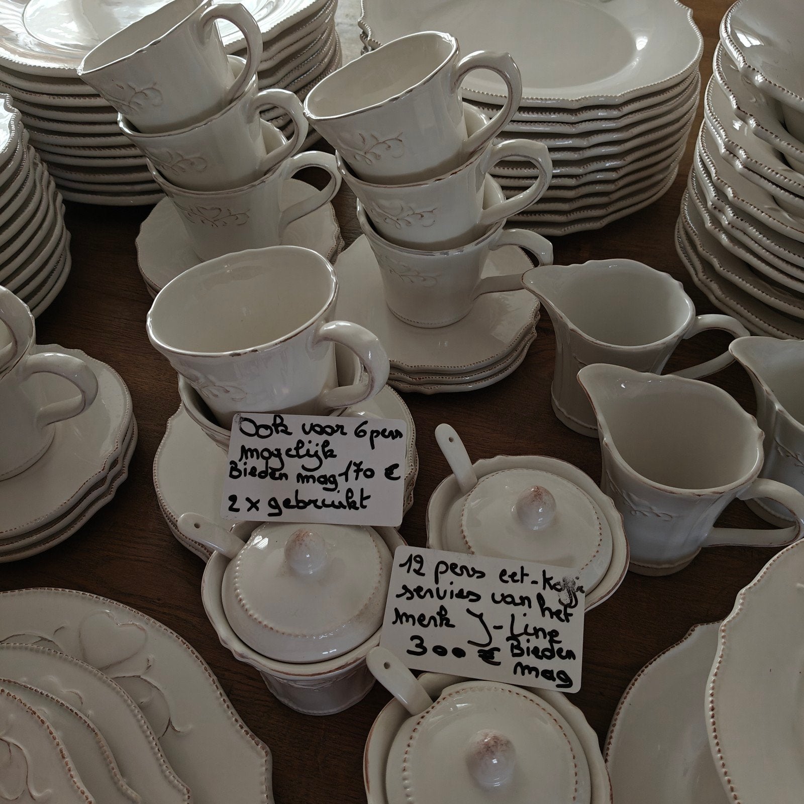 Eet- en koffieservies J-LINE, Maison & Meubles, Enlèvement