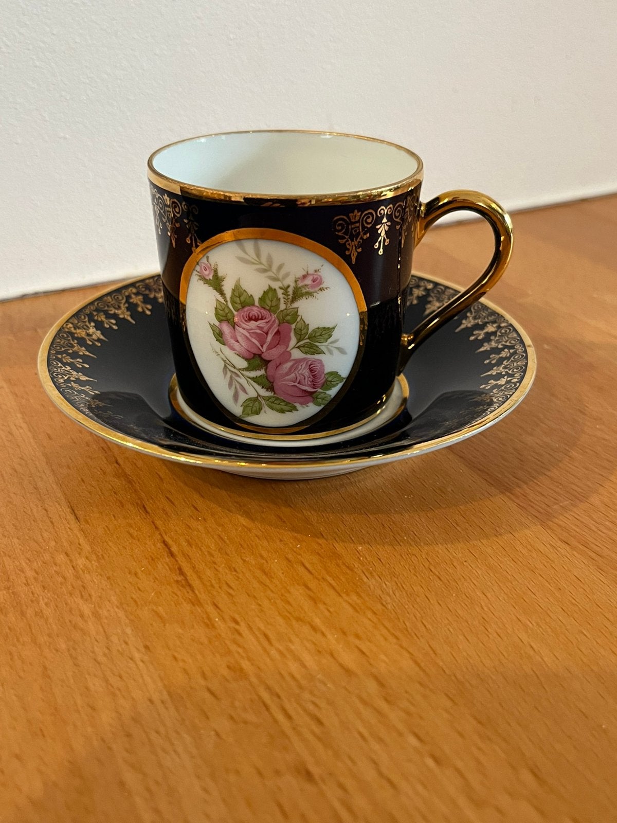 vintage mokkakopje en schotel van Limoges porselein, Ophalen of Verzenden