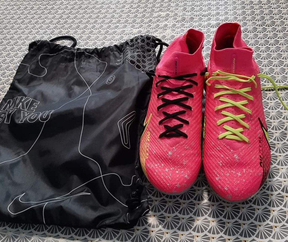 voetbalschoenen nike, Sport en Fitness, Voetbal, Ophalen, Nieuw, Schoenen