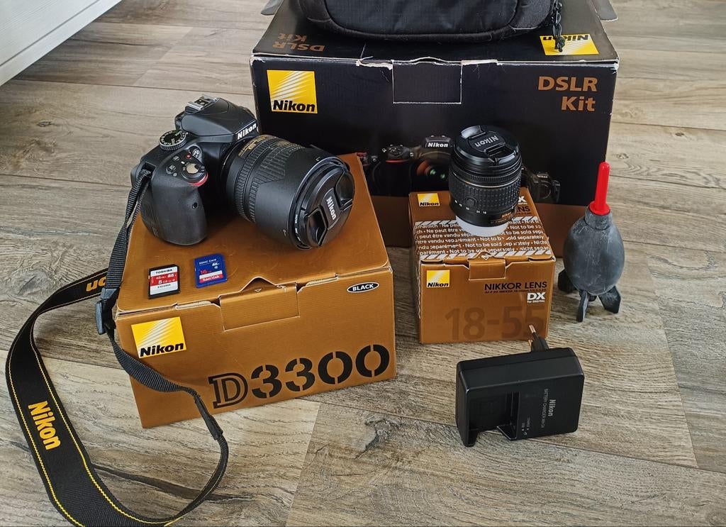 Nikon D3300 met 2 lenzen en accessoires, TV, Hi-fi & Vidéo, Appareils photo numériques, Nikon, Enlèvement ou Envoi