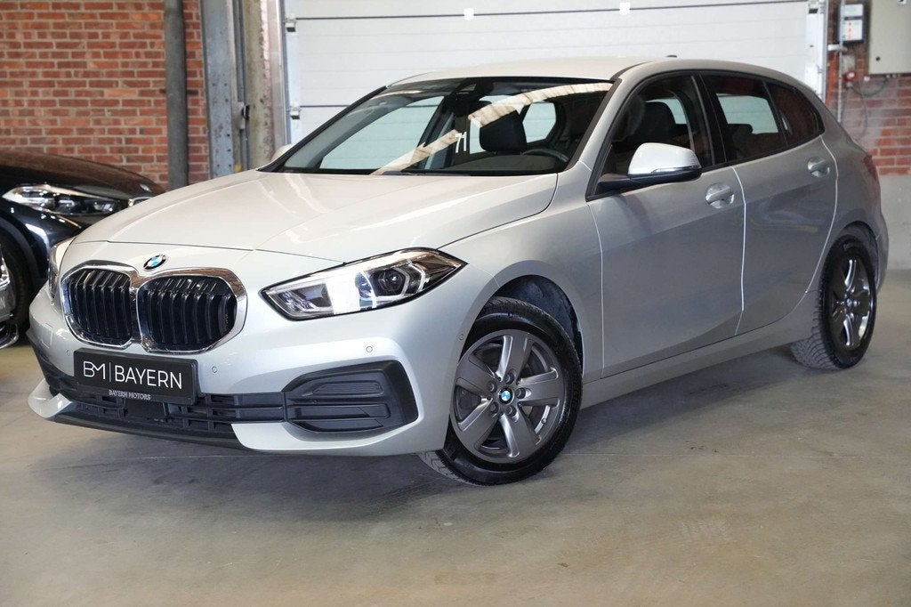 BMW 118 iA Automaat Benzine Garantie EURO 6d CarPlay LED C, Auto's, BMW, Bedrijf, Te koop, 1 Reeks, ABS, Airbags, Airconditioning