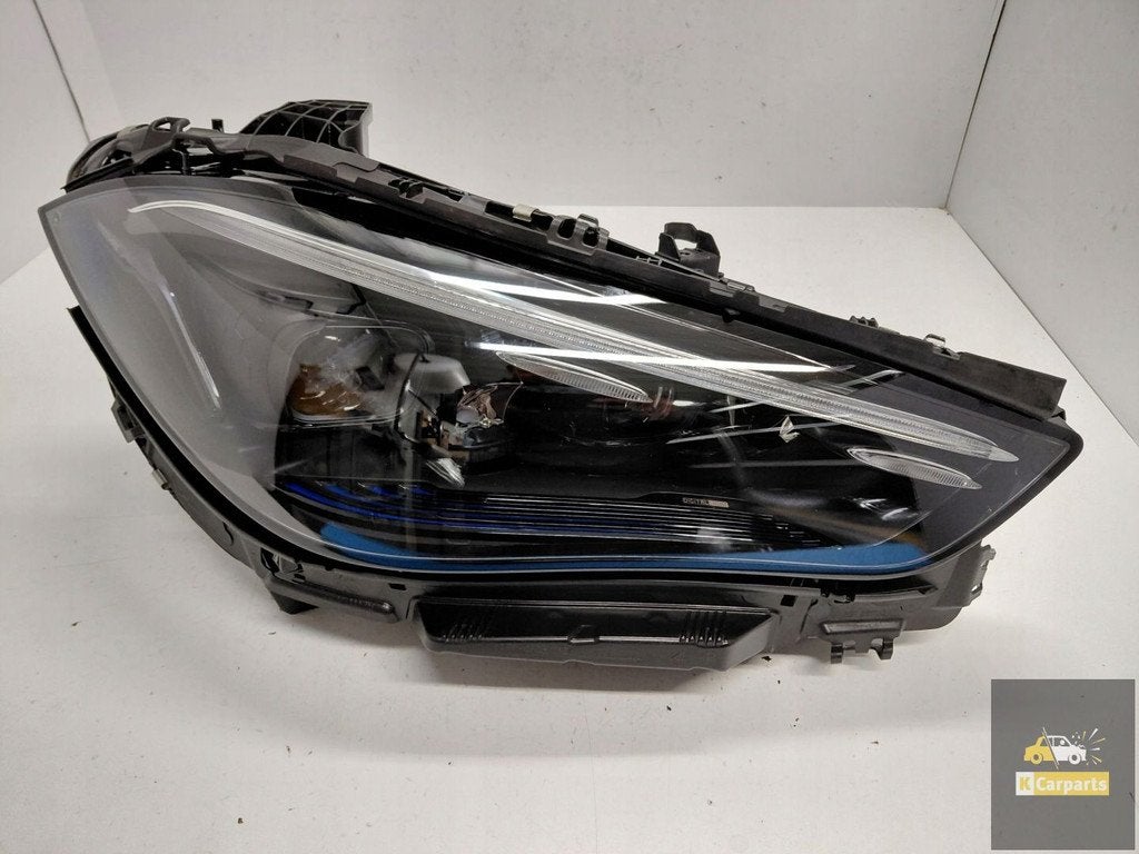 A2369063401, Mercedes CLE W236 Feu de croisement droit, Mercedes-Benz AG, Mercedes-Benz, Utilisé, Mercedesstrasse 120
70372  Stuttgart, DE
