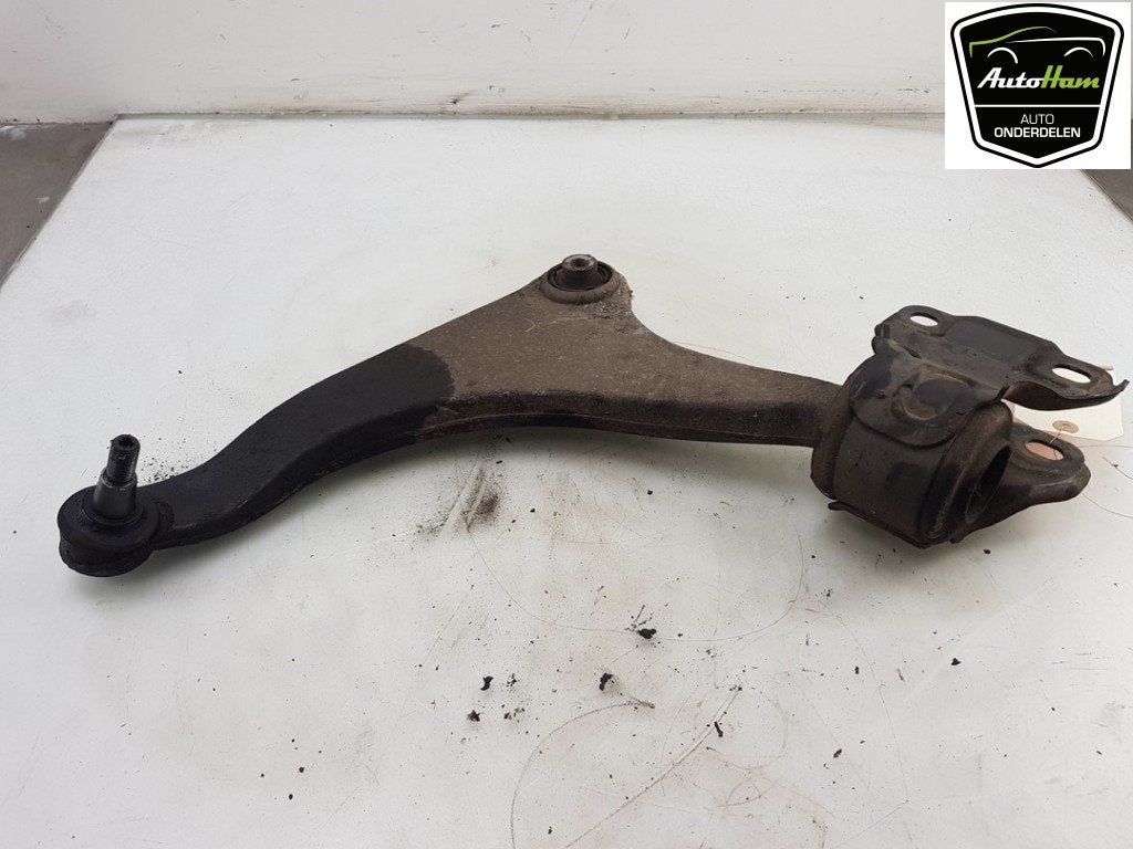 BRAS DE SUSPENSION AVANT GAUCHE (TRIANGLE) Volvo V70 (BW), Dhr. J. Ham, Administratie@autoham.nl, Nijkerkerstraat 27a 27a
3821 CD  AMERSFOORT, NL