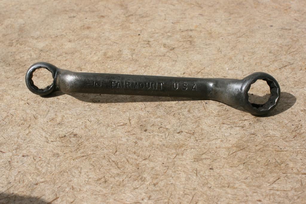 US JEEP DODGE GMC  Clef FAIRMONT USA 9/16 1/2 WW2, Enlèvement ou Envoi, Autres
