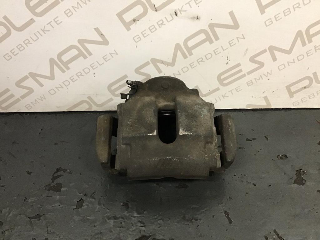 Remklauw linksvoor BMW E46 M3, -, Utilisé, -, Enlèvement ou Envoi