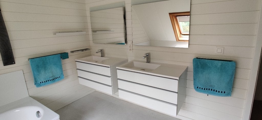 Volledige badkamer met Gessi retangolo kranen, Ophalen, 100 tot 150 cm, Overige typen, Zo goed als nieuw