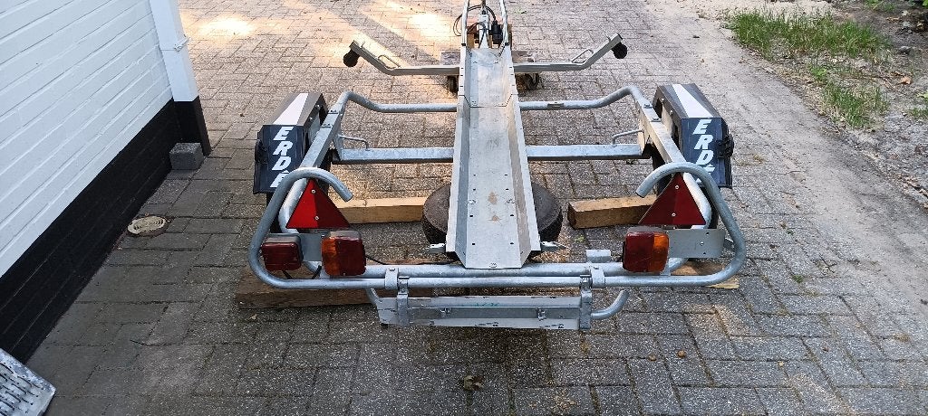 aanhangwagen motor, Ophalen, Zo goed als nieuw