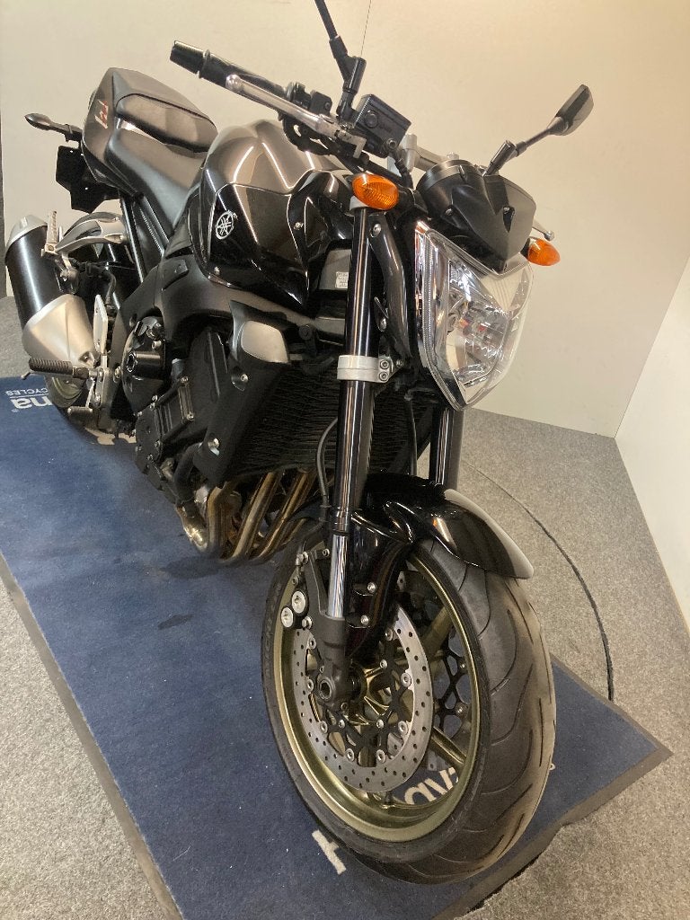 Yamaha FZ 1 MY'11 ref. LS 3360, Occasion, 4 cilinders, Motorrijbewijs A, Bedrijf