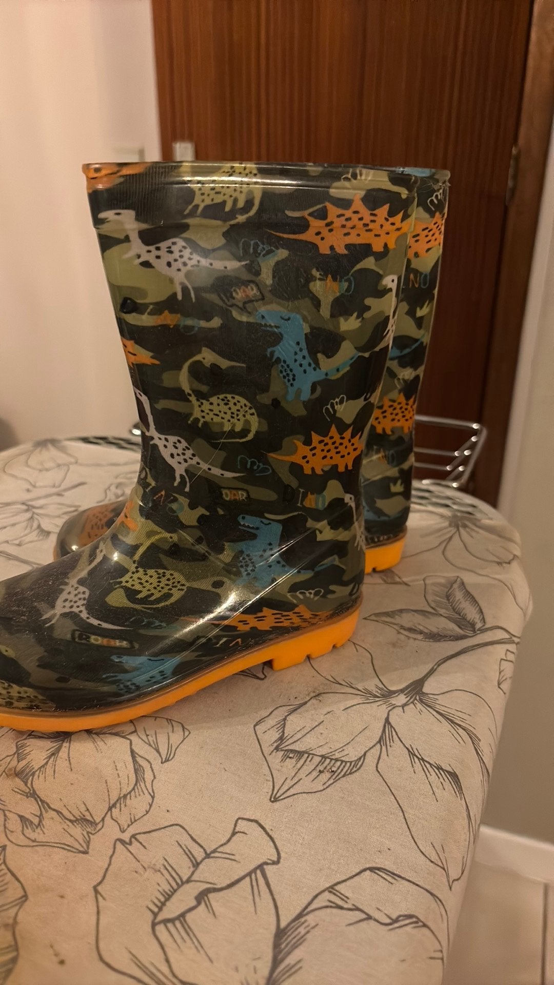 Regenlaarzen Dino, Kinderen en Baby's, Ophalen, Zo goed als nieuw