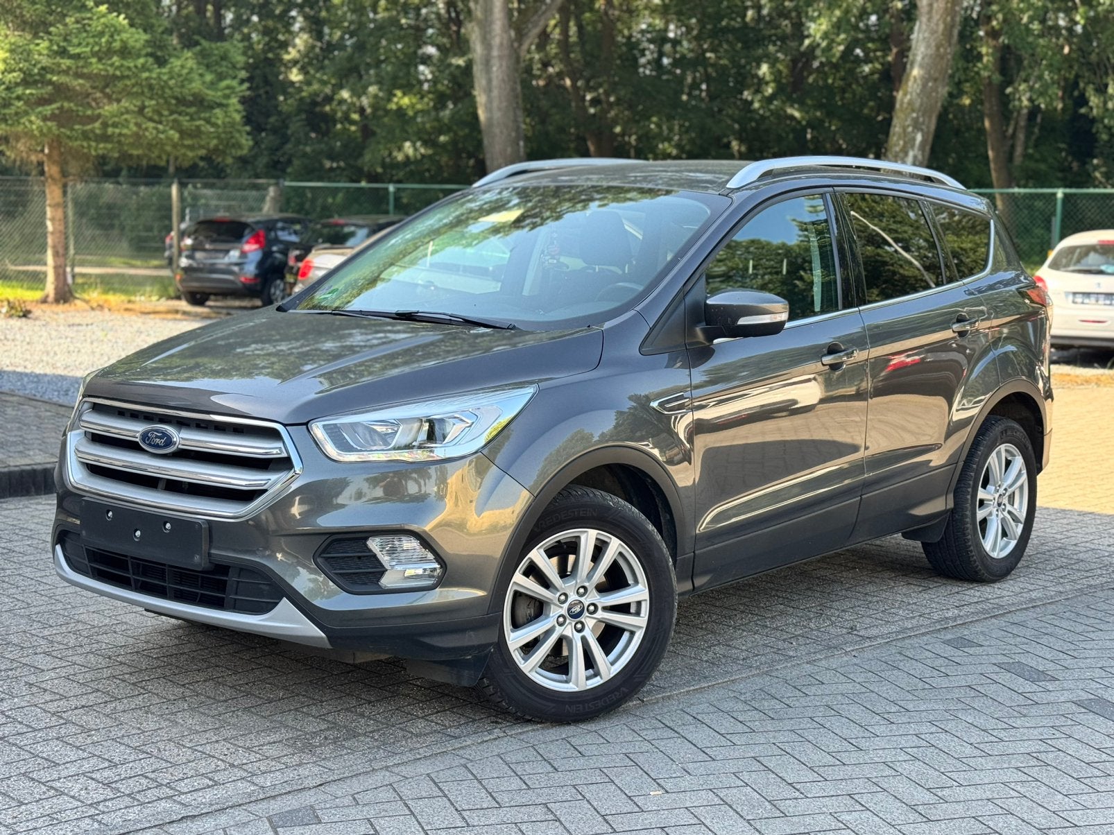 FORD KUGA 1.5 BENZINE 2018 TOPSTAAT, Autos, Argent ou Gris, Achat, Euro 6, Entreprise