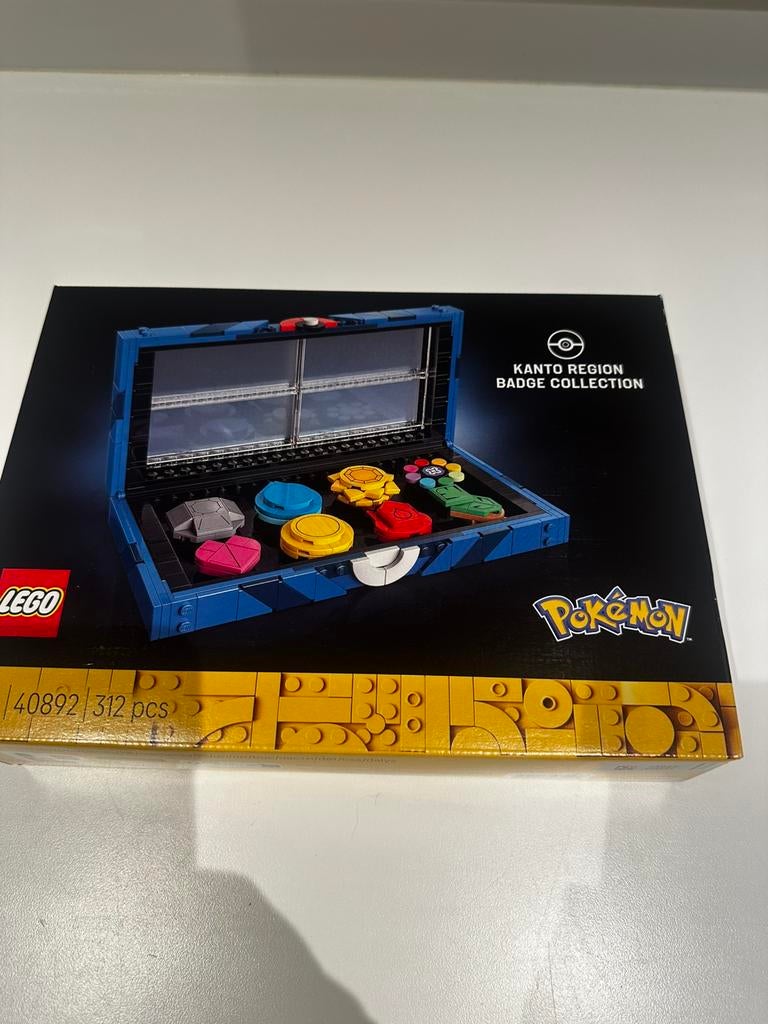 Lego 40892 Kanto Region Badge Collection, Enlèvement, Comme neuf, Lego