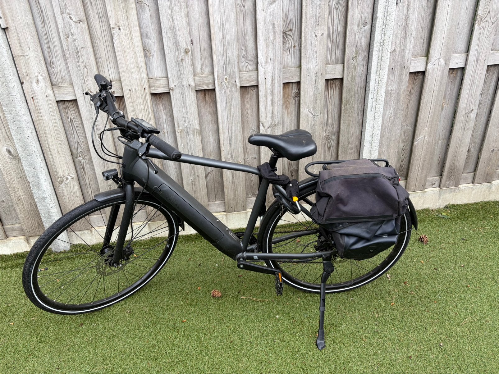Elektrische fiets, Fietsen en Brommers, Ophalen, Zo goed als nieuw