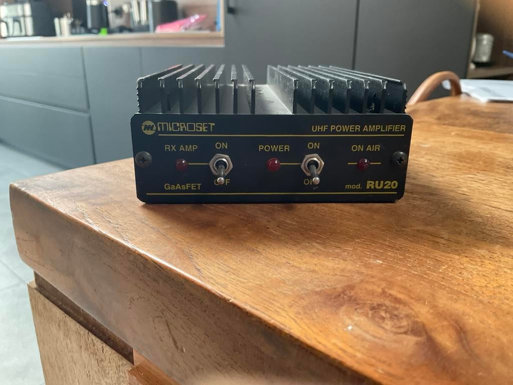 Uhf ampi 20w, Telecommunicatie, Ophalen, Gebruikt