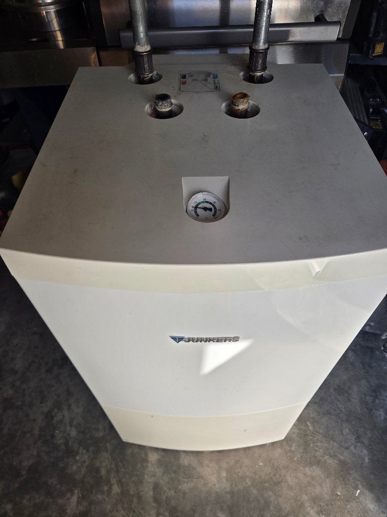 Junkiers boiler, Bricolage & Construction, Chauffe-eau & Boilers, Utilisé, Chauffe-eau, 100 litres ou plus, Plus de 10 ans, Enlèvement
