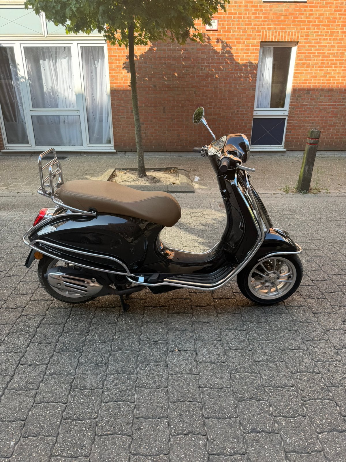 Vespa primavera iget 2023 A klasse, Vélos & Vélomoteurs, Scooters | Vespa, Enlèvement, Comme neuf