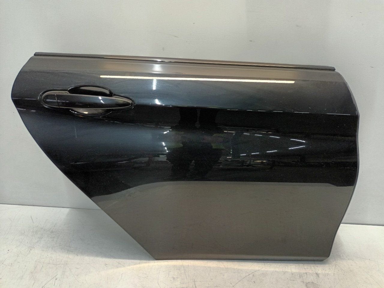Portier rechts achter BMW 4 serie, Onderdelen@venauto.nl, Van der Ven Autorecycling B.V., Ettenseweg 76, 4706 PB Roosendaal, The Netherlands