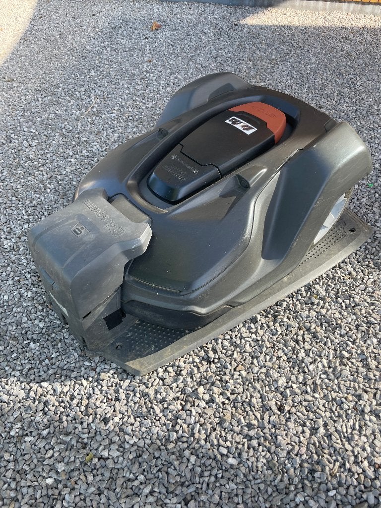Husqvarna 450X automower, Tuin en Terras, Robotmaaiers, Ophalen, Gebruikt, Bestuurbaar via app, Meer dan 25 cm