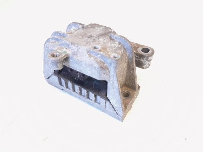 Support moteur d'un Volkswagen Jetta, Autos : Pièces & Accessoires, Volkswagen, -, 3 mois de garantie, Utilisé