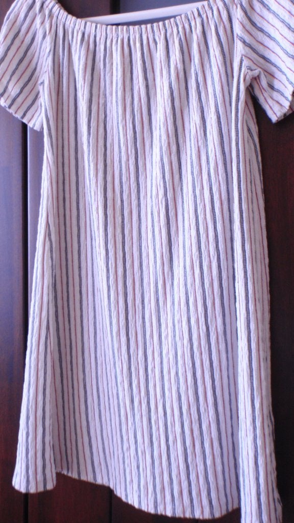 Gezocht : Zomerjurkje strepen Pull&Bear maat S/M, Kleding | Dames, Ophalen, Maat 36 (S)