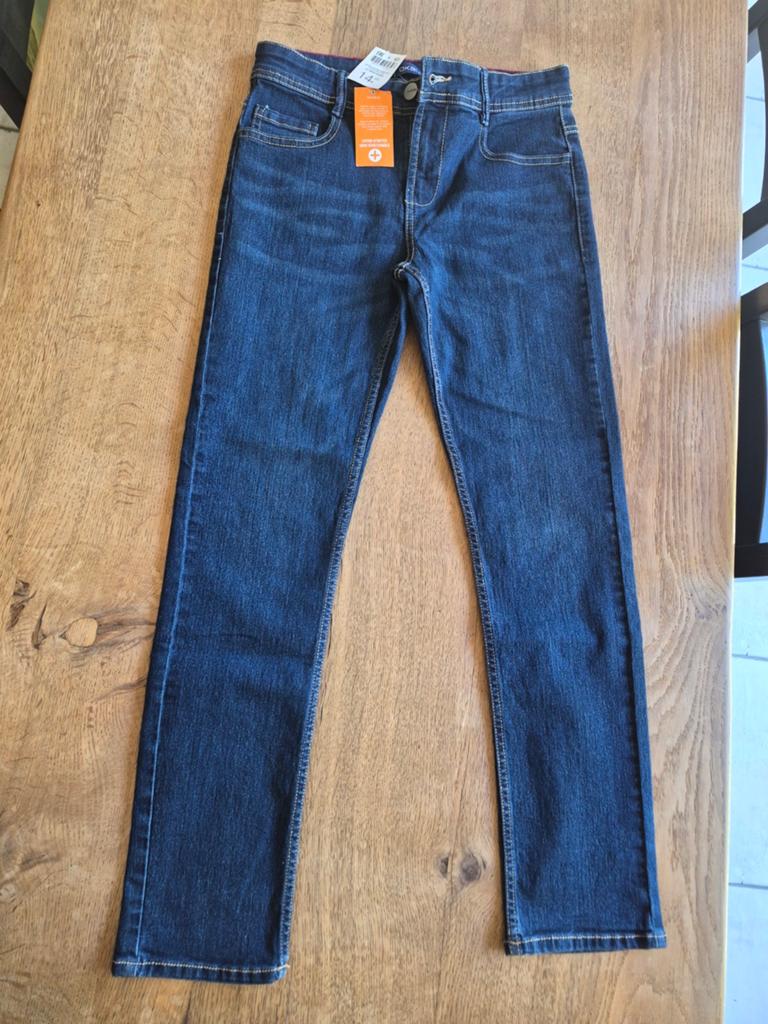 Slanke stretchjeans van Okaidi 12 jaar NIEUW, Kinderen en Baby's, Kinderkleding | Maat 152, Broek, Okaidi, Nieuw, Ophalen of Verzenden