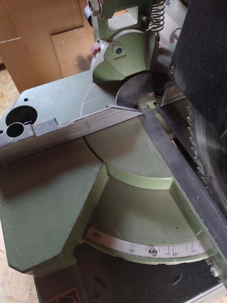 Verstekzaag, Ophalen, Gebruikt, Afkortzaag, 30 tot 70 mm
