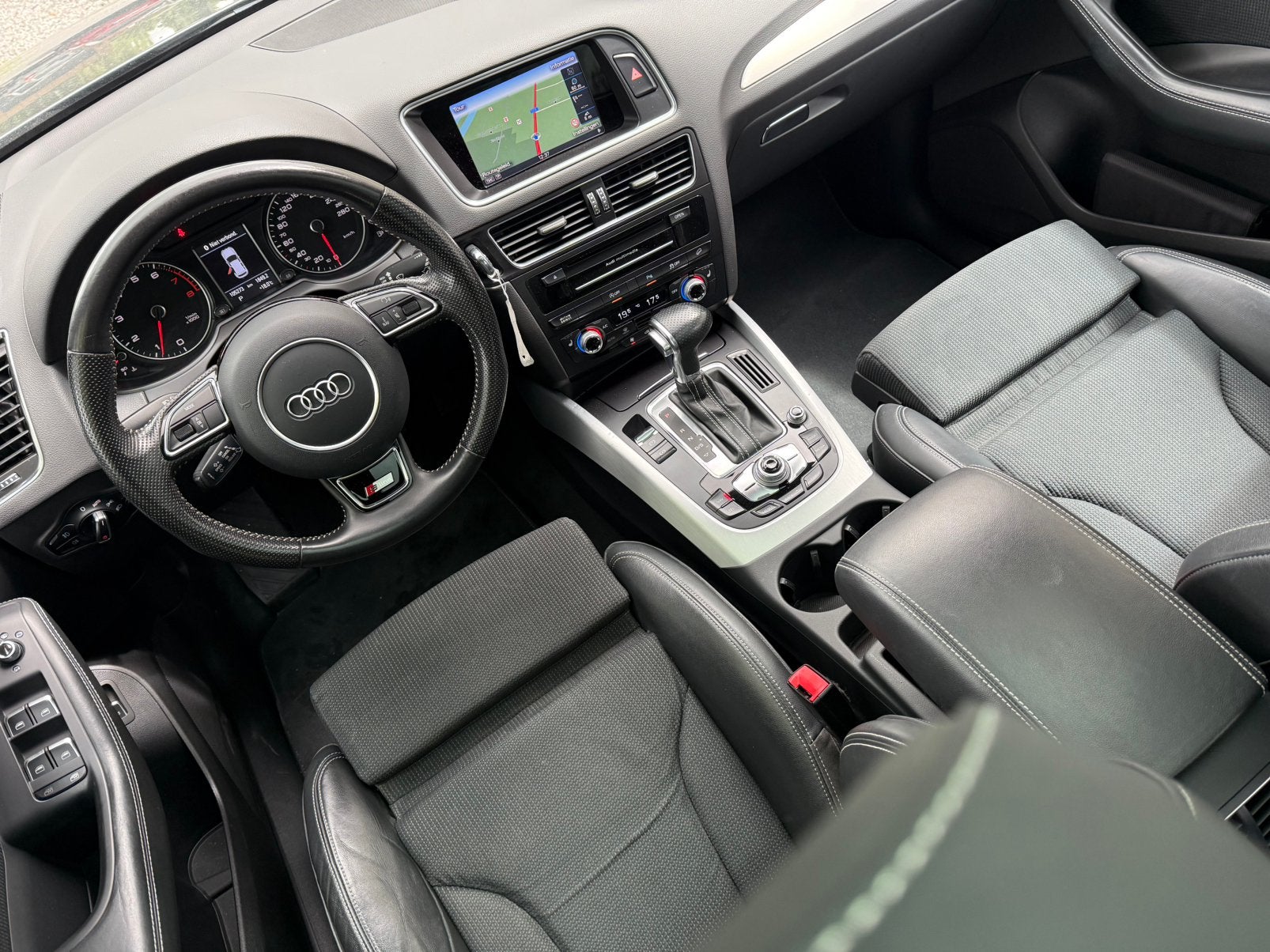Audi Q5 2.0 Benzine S Line PLUS Automaat Xenon Pano 99.000KM, Auto's, Audi, Automaat, Bedrijf, Leder en Alcantara, Euro 6