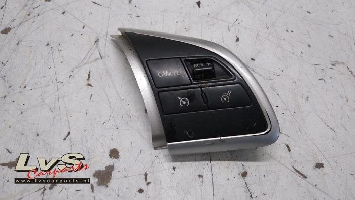 Commande régulateur de vitesse d'un Fiat Fullback, -, 3 mois de garantie, Utilisé, Fiat